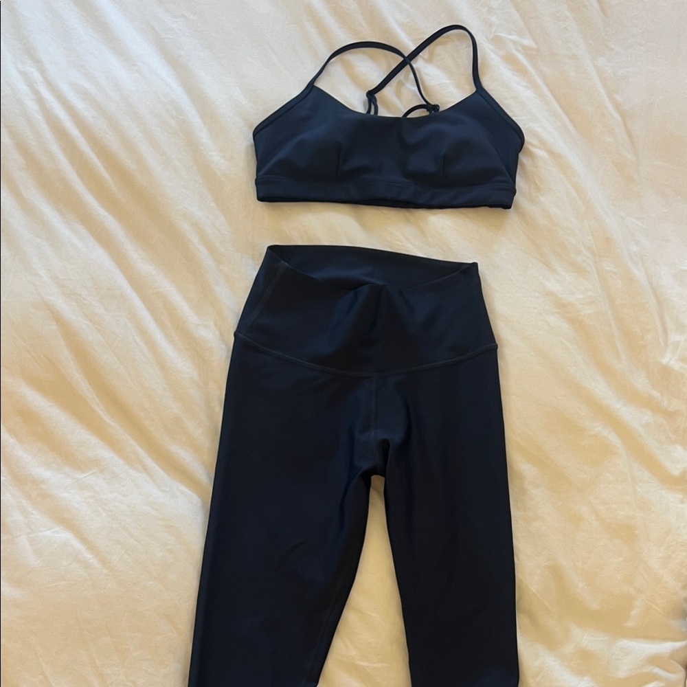 ALO Yoga Navy Sports Bra & Leggings Set